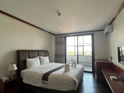 Nakhone Champa Hotel