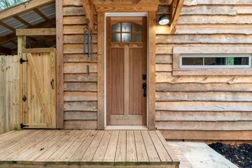 Romantic Cabin Hideaway — Outdoor Rain Shower, Soaking Tub & Fire Pit - Wifi