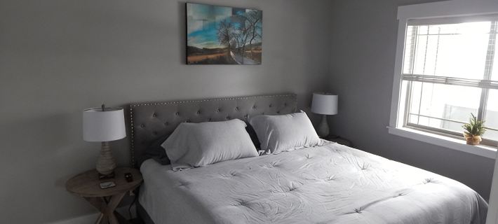 Downtown Charmer - Spacious 1 Bed 1 Bath  - Adventure Basecamp サンドポイントのホテル