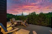 Fall Deals! Heated Pool, Hot Tub, Arcade, Shuffle Board, Board Games & More! - プライペートプール