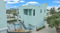 4th Floor AMAZING Direct Ocean Condo! 2500sqft! - อ่างจากุชชี่