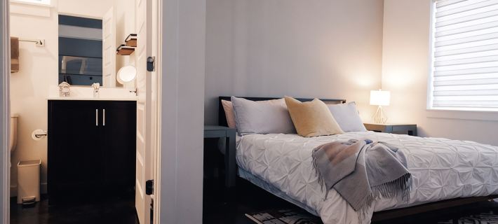 Modern Unit in Historic Old Manchester. Hotels in Richmond