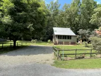 Riverside Retreat located on the Nottely River in the North Georgia Mountains. - Chalets