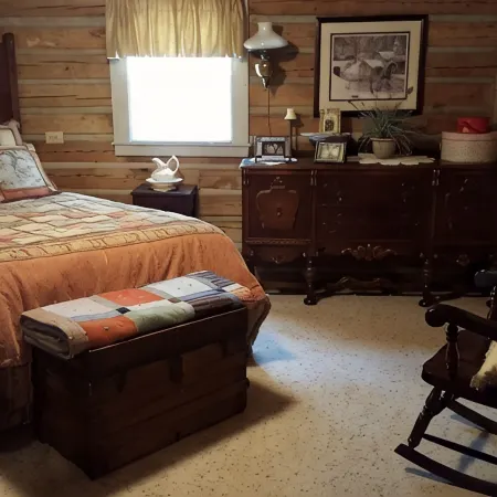 Cozy cabin in the foothills of North Carolina
