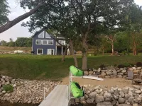 Big Stone Lake Cabin Rental - Dock Fishing, Beach, Kayaks, Firepit, Views! - Wifi