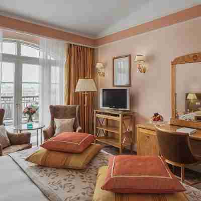 Grand Hotel Europe Rooms