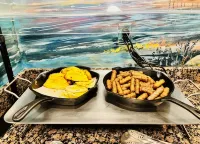 克利爾沃特海灘60號碼頭飯店 - 早餐