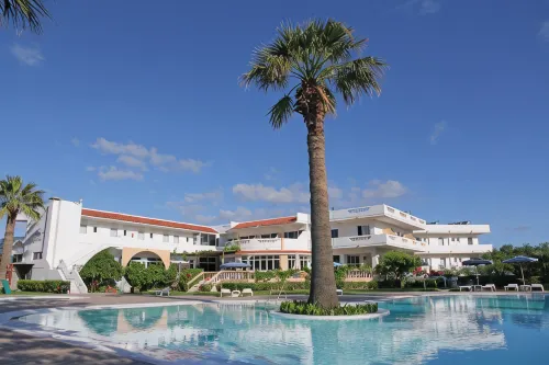 Sabina Hotel - Beach
