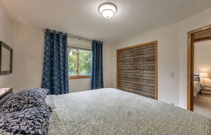 3 Bed House in quiet area/near Downtown Minneapolis/MOA/MSP airport/private host