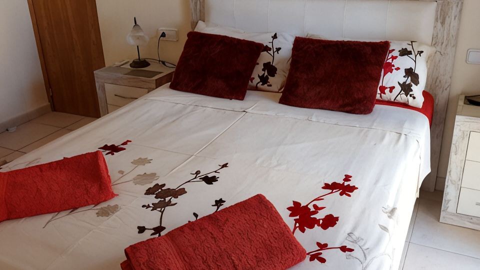VILLA SUNRISE Detached Villa with Private Pool and Wi-Fi
