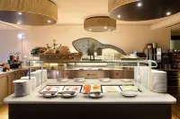 Hotel Weisses Kreuz - breakfast