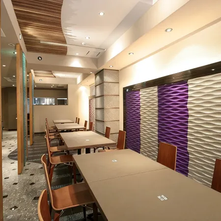 Business Hotel Lend