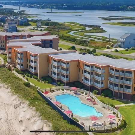 Sun-Sational , OCEAN FRONT, ALL LINENS included, POOL, Private Screen Porch