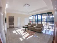 Hotel Lago Araras - 3-Star