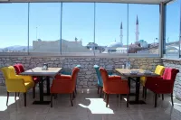 Elazig Gunay Hotel - parking