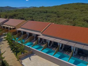 Kozanos Suites with Private Pool