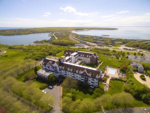 Montauk Manor