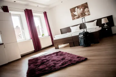Aparthotel - Stadtvilla Premium Các khách sạn gần Saale-Insel (Costa del Sool ), DIEBACH