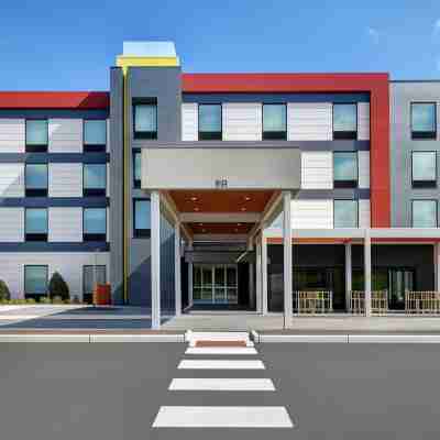 Home2 Suites by Hilton Blacksburg Hotel Exterior