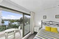 Sun Lagoon Resort Hotels in Noosa Heads