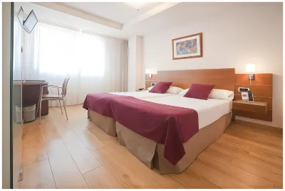 Duerming Longoria Plaza Hotel Hotels near Teatro Campoamor