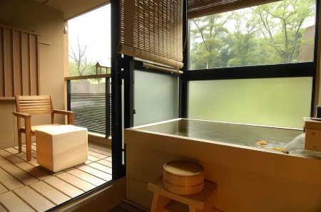 Setsugetsuka Отели рядом с достопримечательностью «Peace Torii»