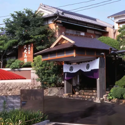 Hitomaru Kadan Hotels in Акаші