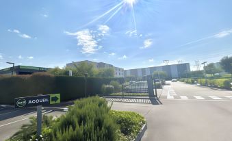 B&B Hotel Lyon Aéroport Saint-Quentin-Fallavier