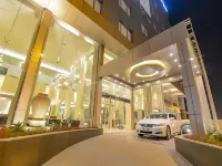 達曼黃金鬱金香海濱飯店 Community College Girls in Dammam附近的飯店
