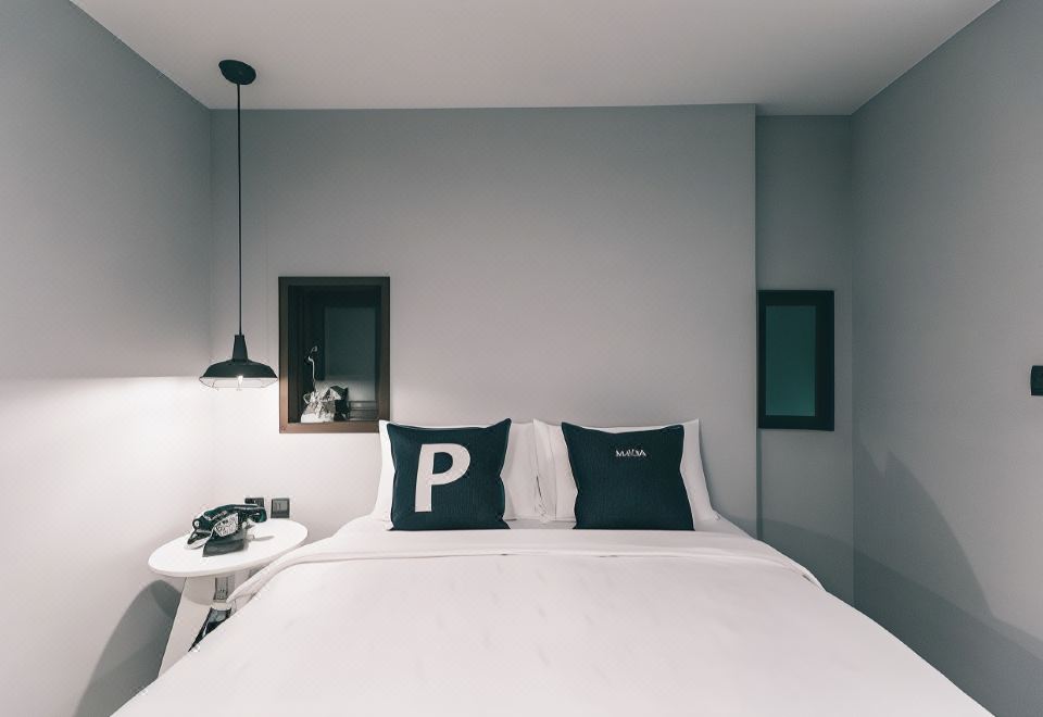 1. 파포아 호텔..