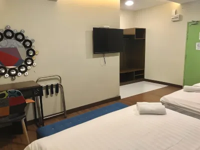 W Hotel Cemerlang Hotels in Badang