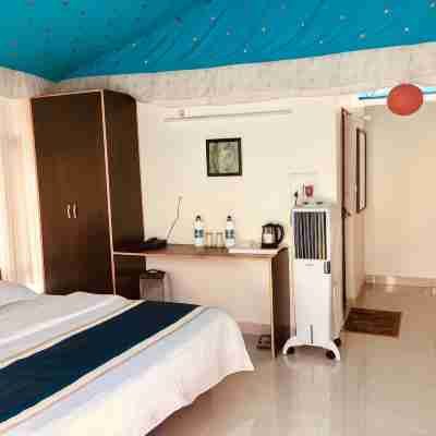 Tatva Bir Tents and Hotel Rooms