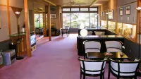 Wakaba Ryokan Hotels in Саката