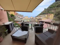5 Terre Pelagos 2 Hotels in Manarola