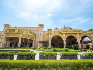 Legend Palace Hotel