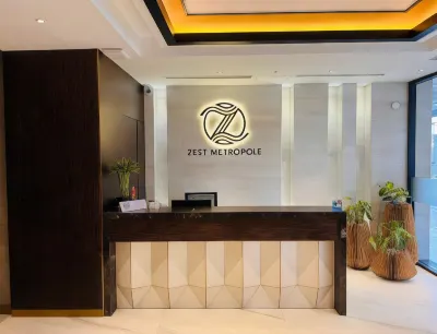 Zest Metropole Hotel in zona Khan Clock Tower