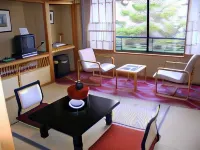 Wakaba Ryokan