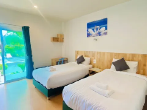 สิชล เรสซิเดนท์ โรงแรมในอำเภอ สิชล