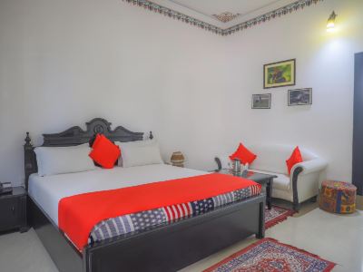 Hotel Kiran Vilas Palace