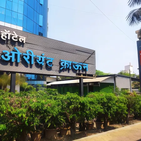 Hotel Orient Crown, Kolhapur