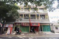 Rawa Buntu House RedPartner Hotels in Serpong