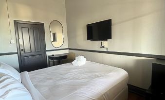 The Federal Hotel