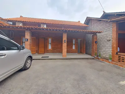 Wilujeng Homestay Hotel di Wanurejo