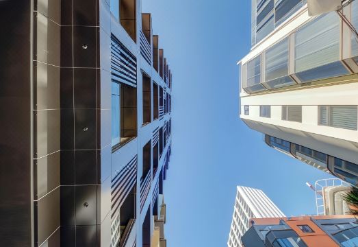 노루 호텔 말타의 모던한 로비 또는 외관