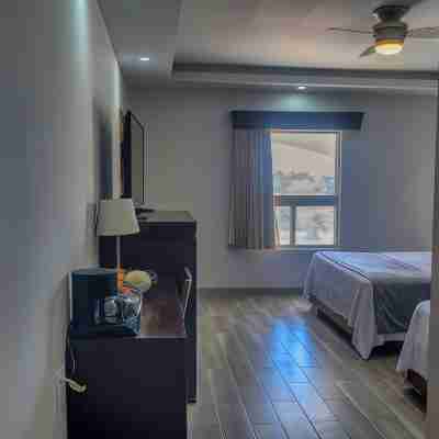 Laos Mar Hotel & Suites Rooms