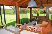 B&B la Cerisaie Hotels in Chaneins