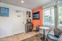 Super 8 by Wyndham Tracy Hotels in Tracy