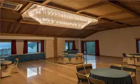 Country Inn Premier Pacific Mall Road Mussoorie Hotels in Масурі