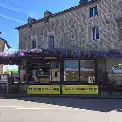 Logis Auberge de la Tour Hotel Exterior