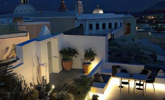 Amelot Art Suites